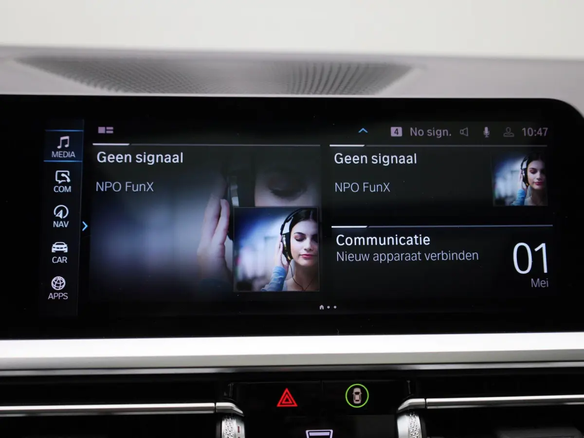 320e Business Edition Plus | Automaat | LMV | Navigatie | Schuifdak | Stoel verwarming | Virtual cockpit | Leder | Parkeer sensoren | Elec. achterklep | Virtual cockpit | Camera | Climate co