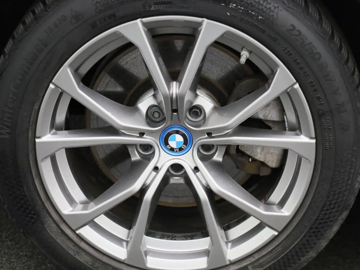 320e Business Edition Plus | Automaat | LMV | Navigatie | Schuifdak | Stoel verwarming | Virtual cockpit | Leder | Parkeer sensoren | Elec. achterklep | Virtual cockpit | Camera | Climate co