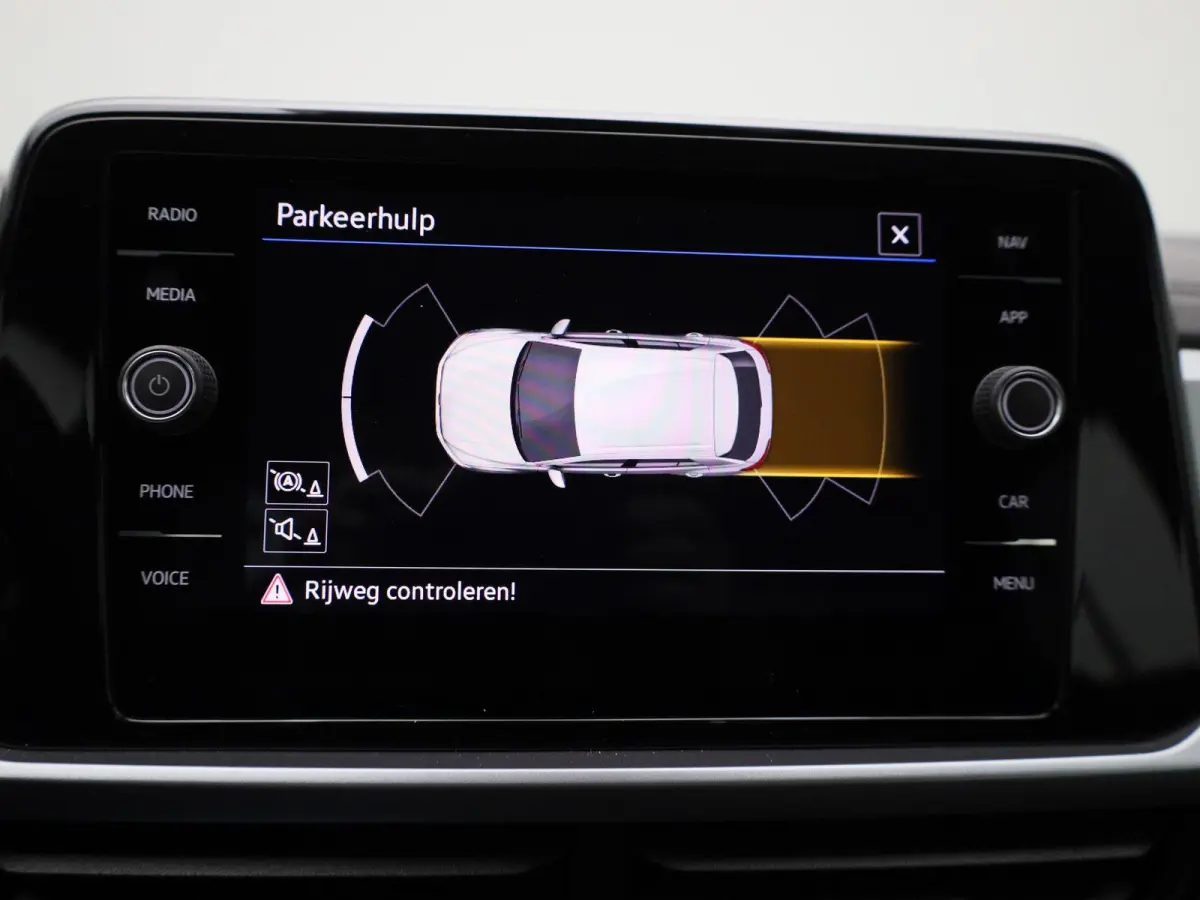 1.5 TSI Life Business 150 PK| Parkeersensoren | Apple Carplay | Android Auto | Stoelverwarming | Climatronic | Trekhaak | Park Assist