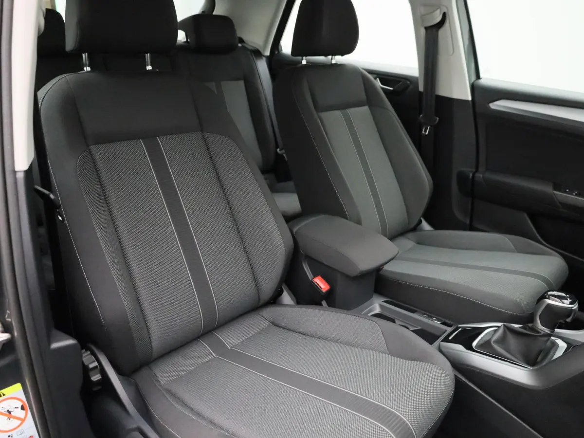 1.5 TSI Life Business 150 PK| Parkeersensoren | Apple Carplay | Android Auto | Stoelverwarming | Climatronic | Trekhaak | Park Assist