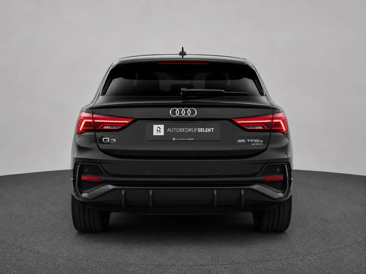 45 TFSI e S-line | 20 inch | LED | Carplay | Dodehoek | Alcantara | Virtual | Stoelverwarming | ACC | 1e eig.