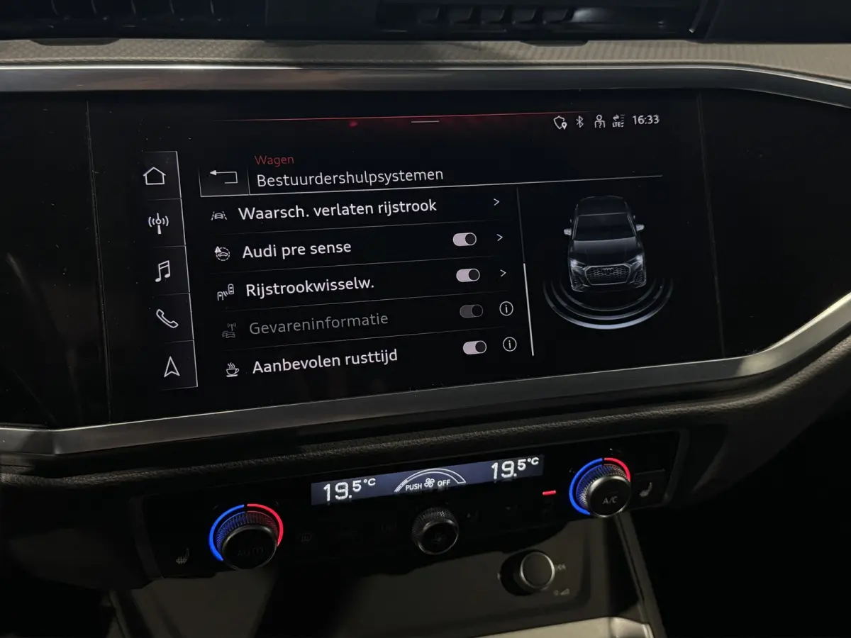 45 TFSI e S-line | 20 inch | LED | Carplay | Dodehoek | Alcantara | Virtual | Stoelverwarming | ACC | 1e eig.