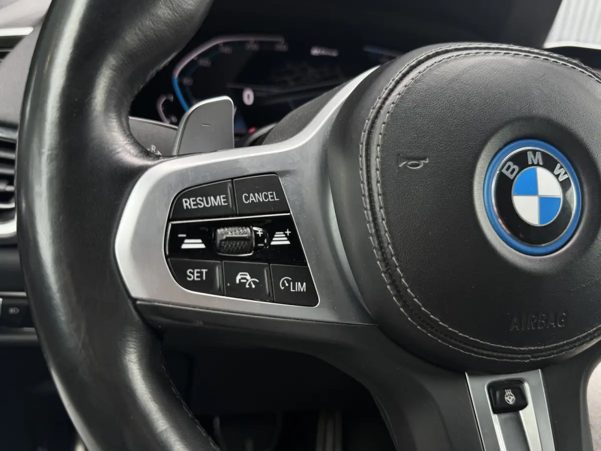xDrive45e M Sport 394 pk Pano, Laser, 22", Trekhaak, BTW