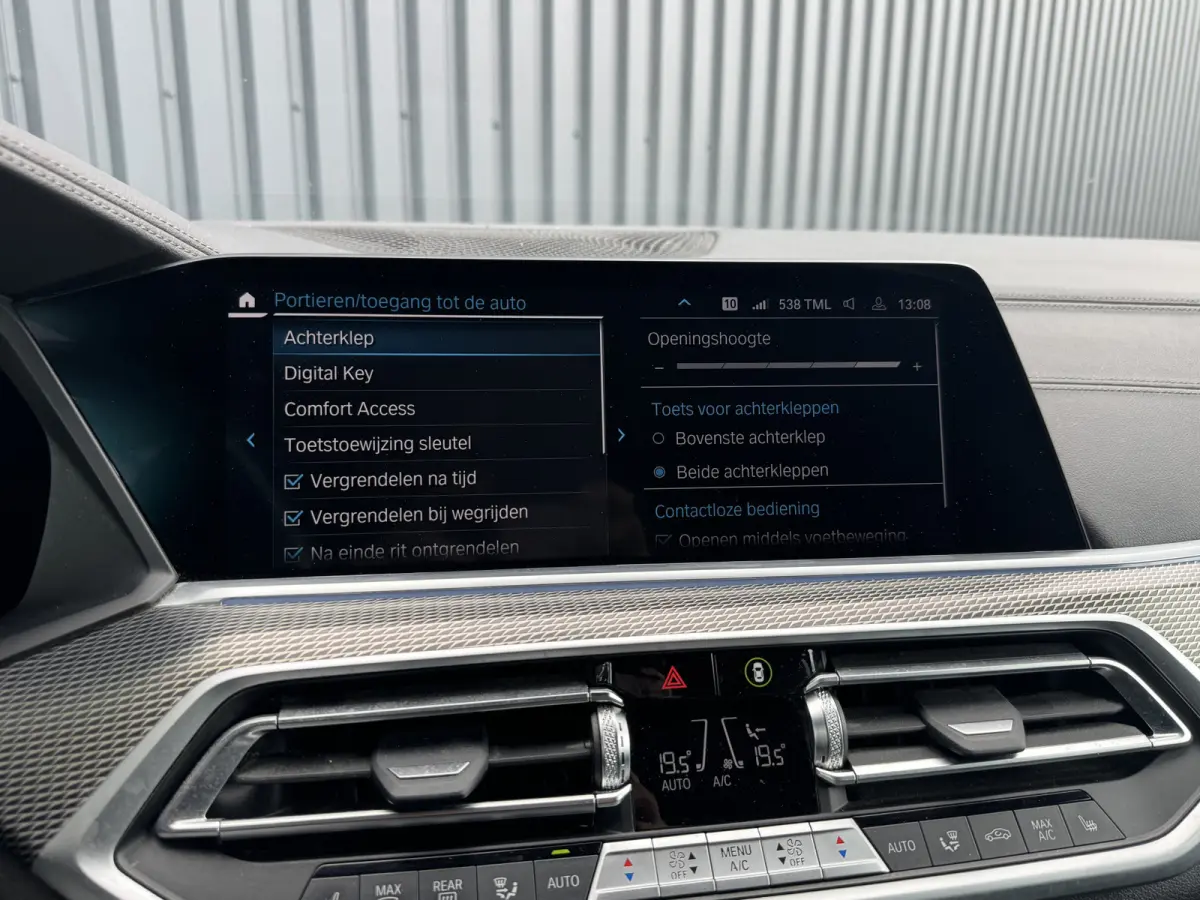 xDrive45e M Sport 394 pk Pano, Laser, 22", Trekhaak, BTW