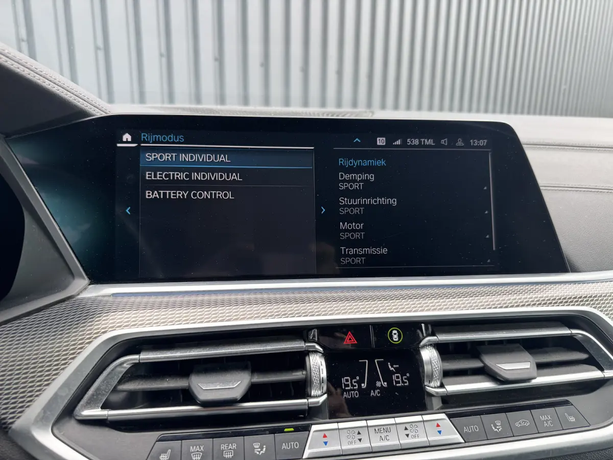 xDrive45e M Sport 394 pk Pano, Laser, 22", Trekhaak, BTW