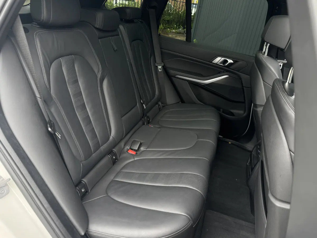 xDrive45e M Sport 394 pk Pano, Laser, 22", Trekhaak, BTW