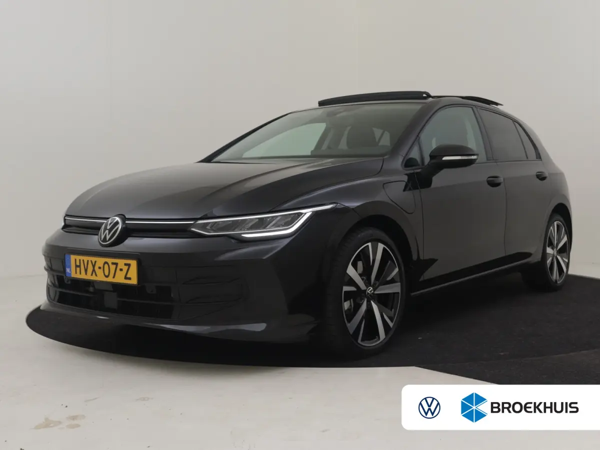 1.5 eHybrid Life Edition 204Pk DSG/AUTO | Glazen panorama-dak | Achteruitrijcamera | Cruise control adaptief | Apple carplay Android auto | Keyless Entry/Start | Parkeer assist | DAB | LED |