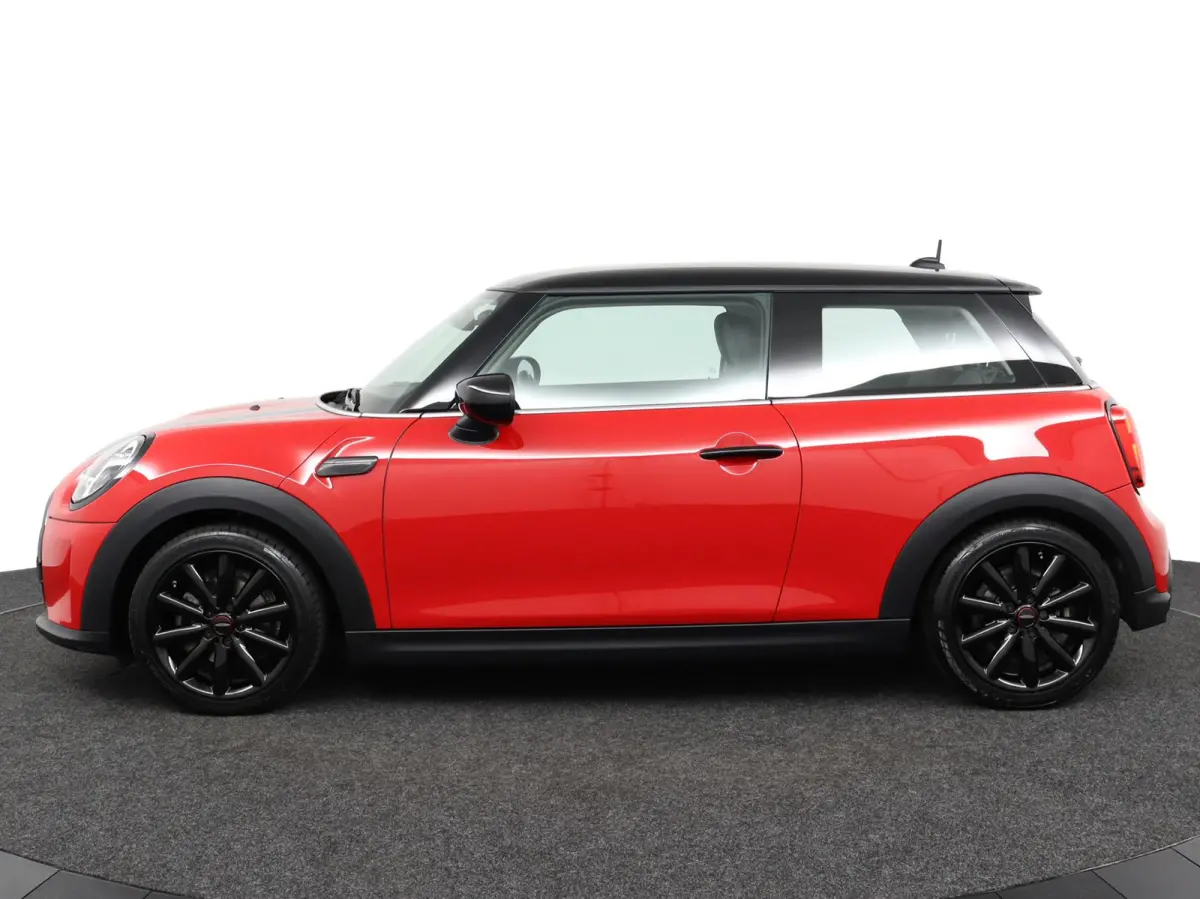 1.5 Business Edition | Groot Navi | CarPlay | Sportstoelen | 38.241 km |