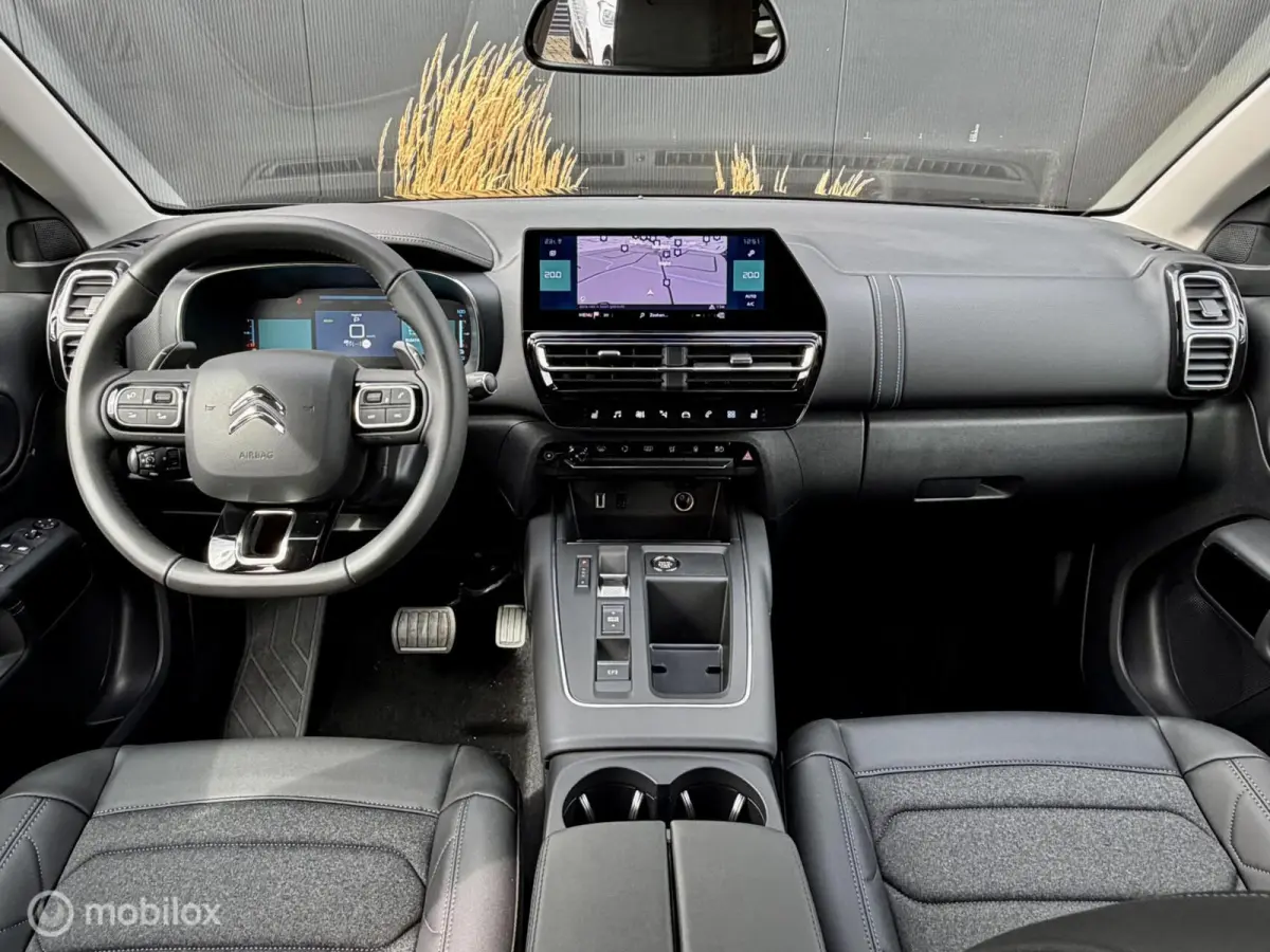 1.6 Plug-in Hybrid 225pk Max