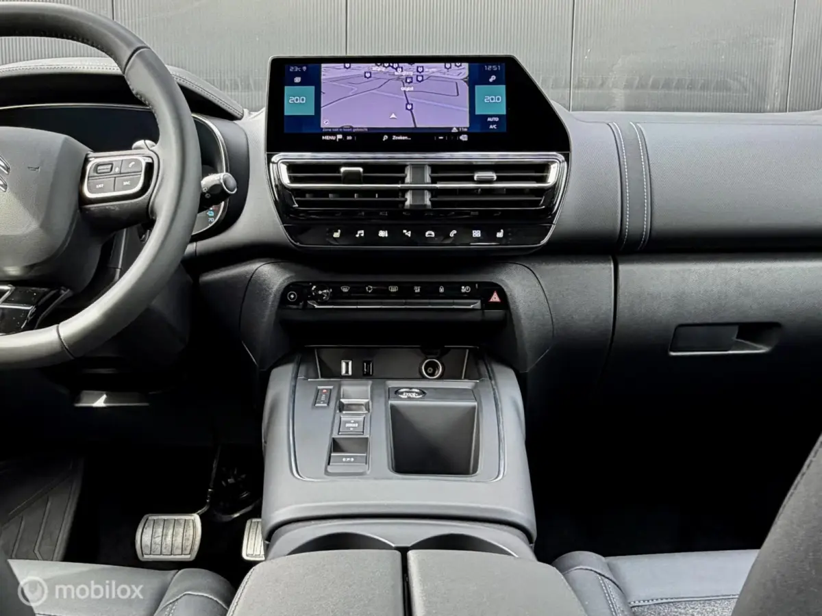 1.6 Plug-in Hybrid 225pk Max