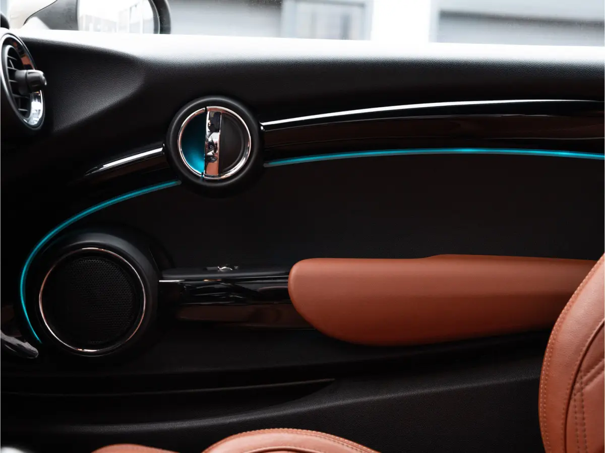 Mini 1.5 Chili AUTOMAAT, CHESTER LEDER, SPORTSTOELEN, CARPLAY, STOELVERWARMING, 2020 model