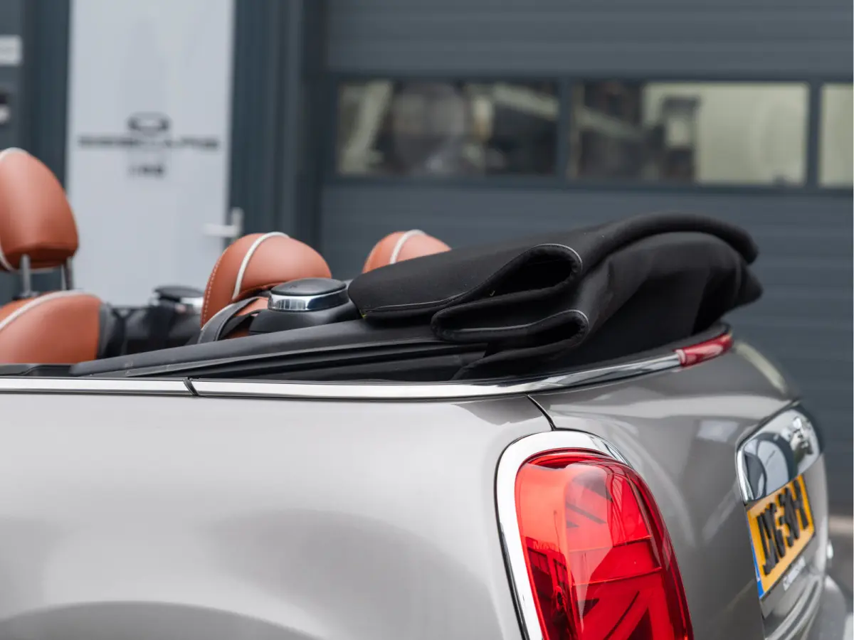 Mini 1.5 Chili AUTOMAAT, CHESTER LEDER, SPORTSTOELEN, CARPLAY, STOELVERWARMING, 2020 model