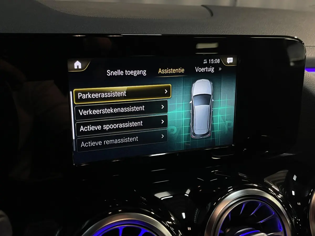 250 e Business Solution AMG Limited Night Pakket 18''/SOH 96%/Sfeerverlichting/DAB/PDC v+a/Stoelverwarming/Climate/Apple Carplay & Android Auto