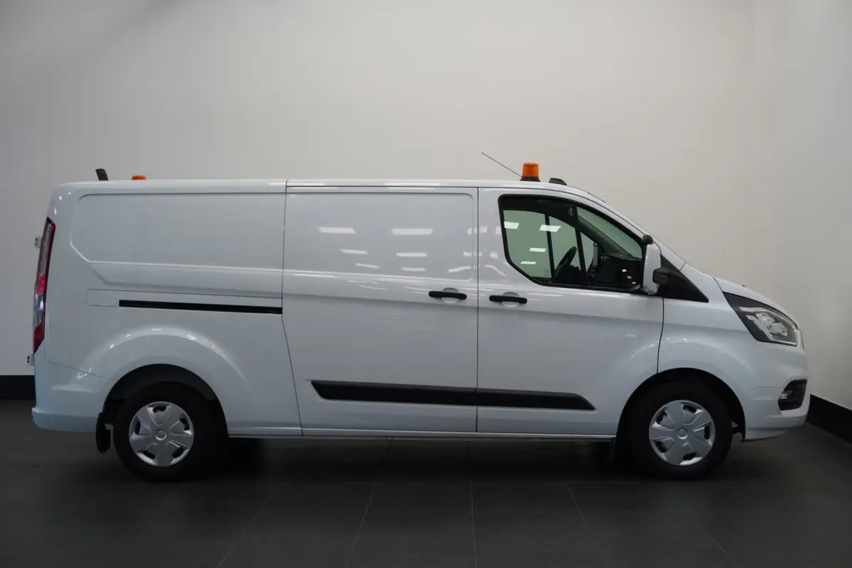 2.0 TDCI 130PK L2 - EURO 6 - Airco - Navi - Cruise - €12.900,- Excl.