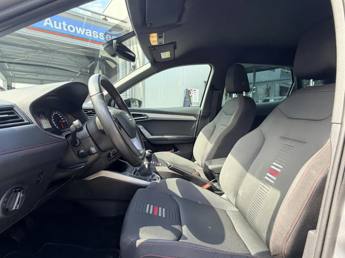 1.5 TSI EVO FR Business Intense Plus | Stoelverwarming | Led | Navi | Camera | 4-Cilinder