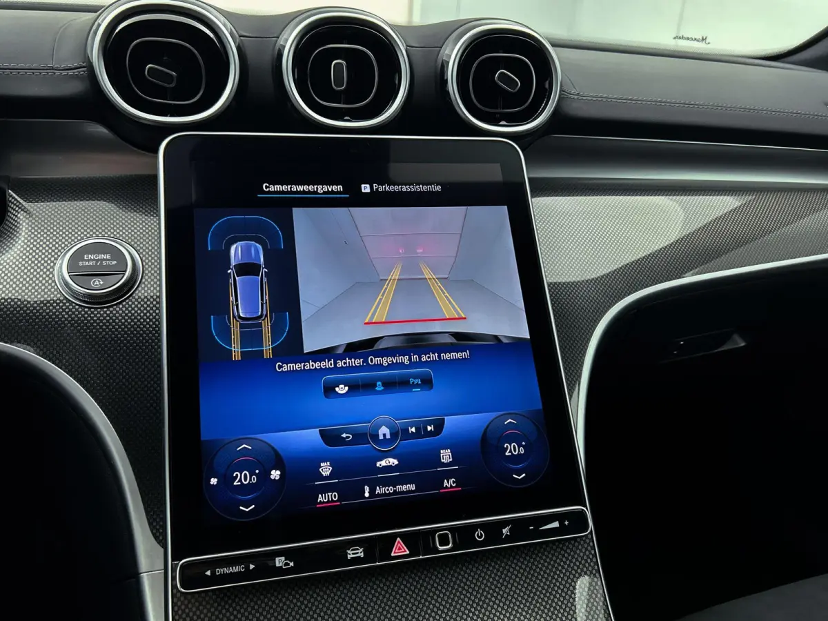 180 AMG Line | Automaat | Navigatie | Apple Carplay / Android Auto | Alcantara | Camera | Virtual Cockpit | Stoelverwarming | Cruise Control | Lichtmetalen AMG Velgen | Lage km stand