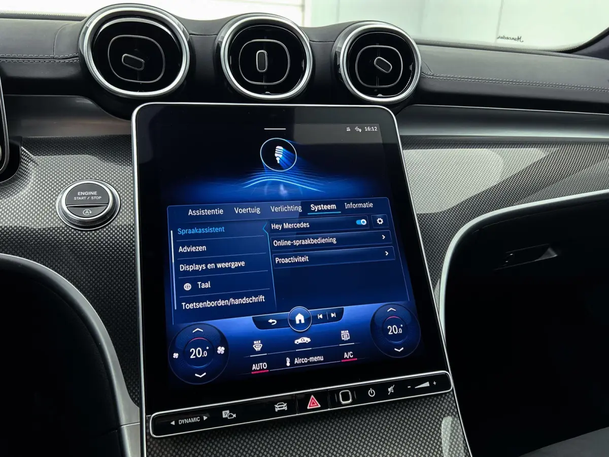 180 AMG Line | Automaat | Navigatie | Apple Carplay / Android Auto | Alcantara | Camera | Virtual Cockpit | Stoelverwarming | Cruise Control | Lichtmetalen AMG Velgen | Lage km stand