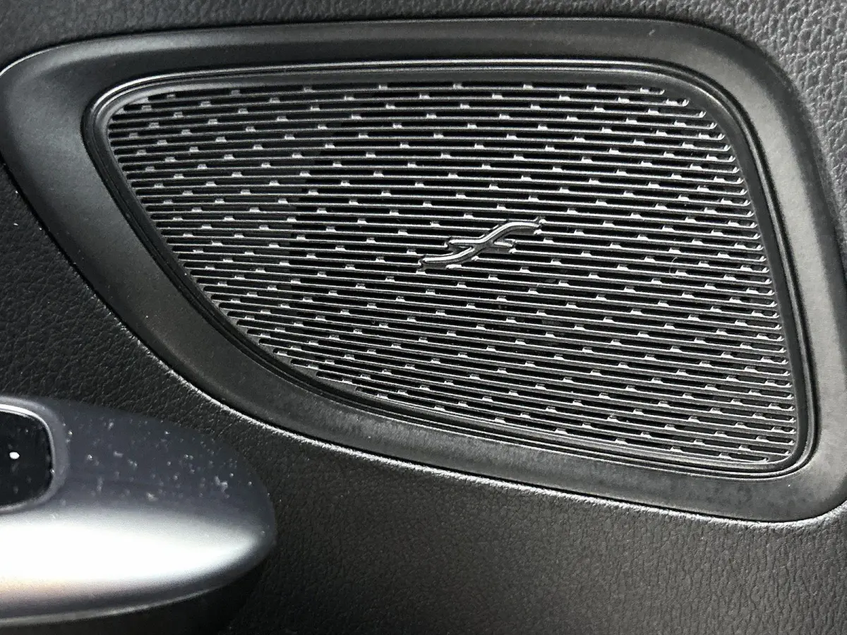 180 AMG Line | Automaat | Navigatie | Apple Carplay / Android Auto | Alcantara | Camera | Virtual Cockpit | Stoelverwarming | Cruise Control | Lichtmetalen AMG Velgen | Lage km stand