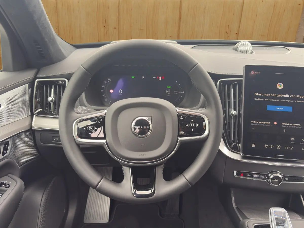 Ultra Black Edition 2.0 T8 Plug-In Hybrid AWD | Bowers & Wilkins | Luchtvering | Full LED Verlichting | Schuifkanteldak | Adap. cruise control |