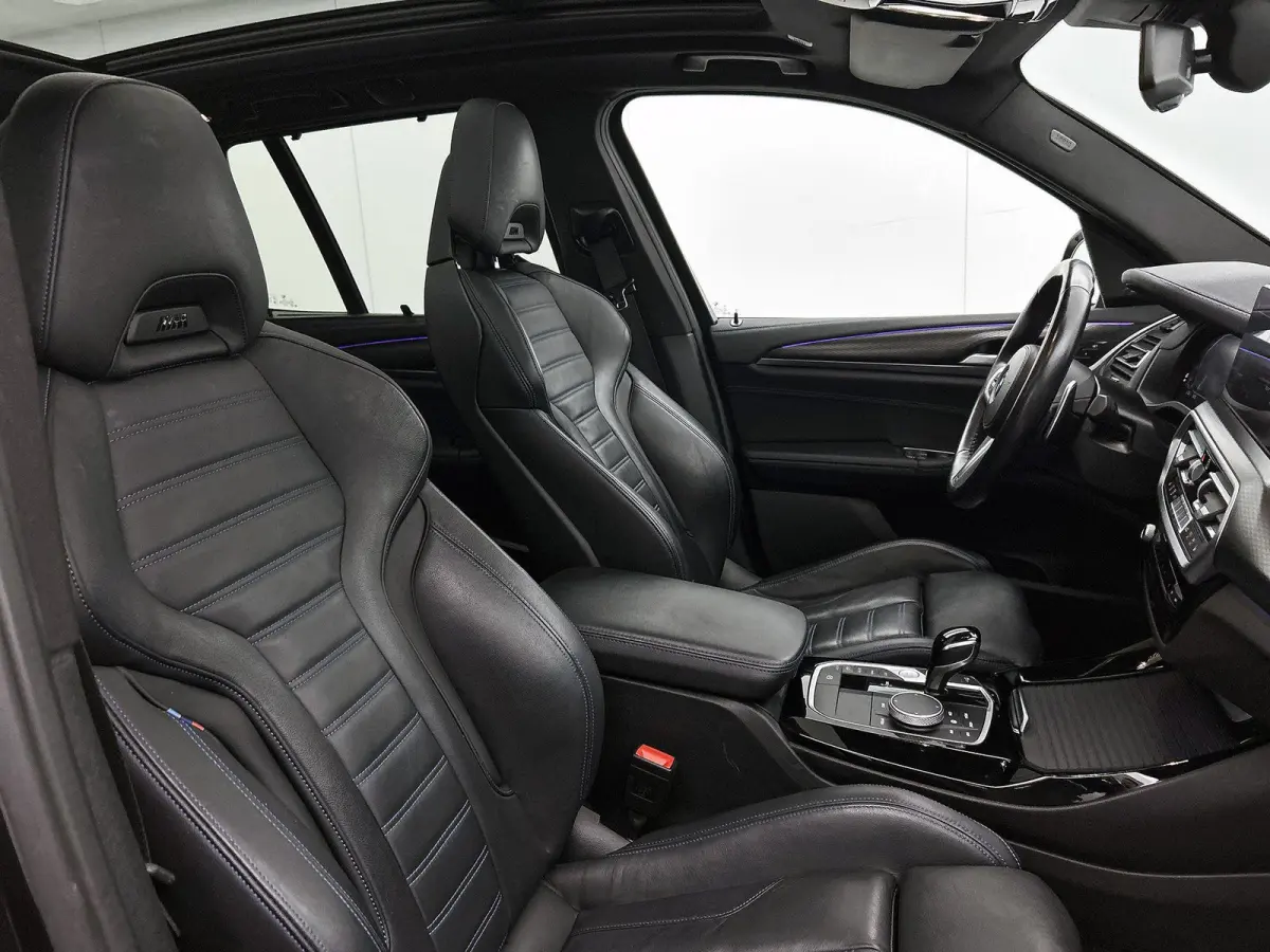 xDrive30e High Executive | M-SPORT | PANORAMADAK | HARMAN KARDON | HEAD-UP | CAMERA | LEER