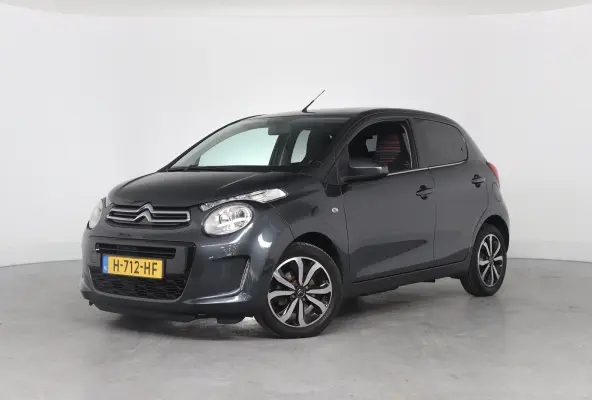1.0 VTi Shine | Achteruitrij Camera | Apple Carplay & Android Auto | Climate Controle | Bluetooth | Lichtmetalen Velgen |