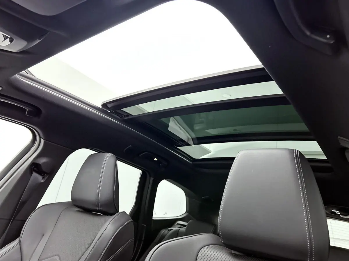 xDrive25e | M-SPORT | PANORAMADAK | LEER | 360 CAMERA | STOELVERWARMING | HEAD-UP