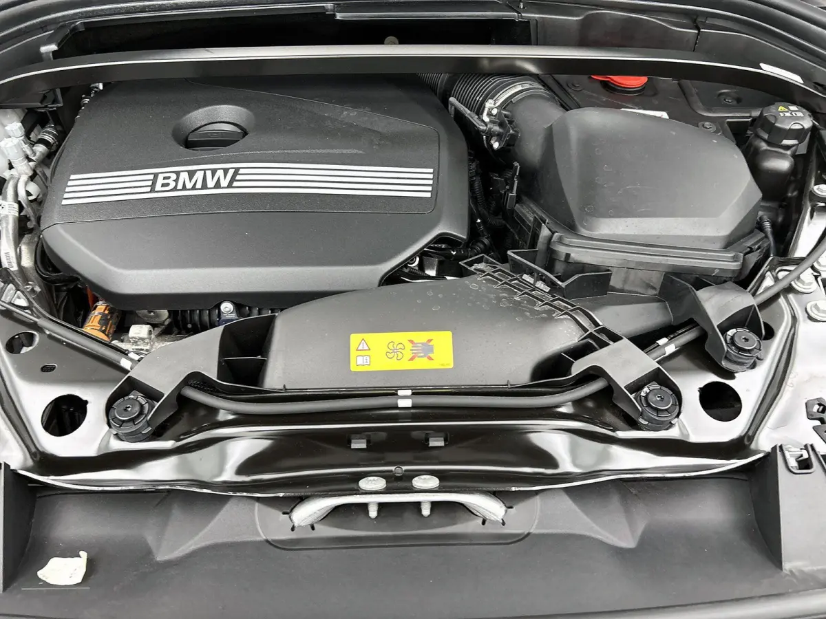 xDrive25e | M-SPORT | PANORAMADAK | LEER | 360 CAMERA | STOELVERWARMING | HEAD-UP