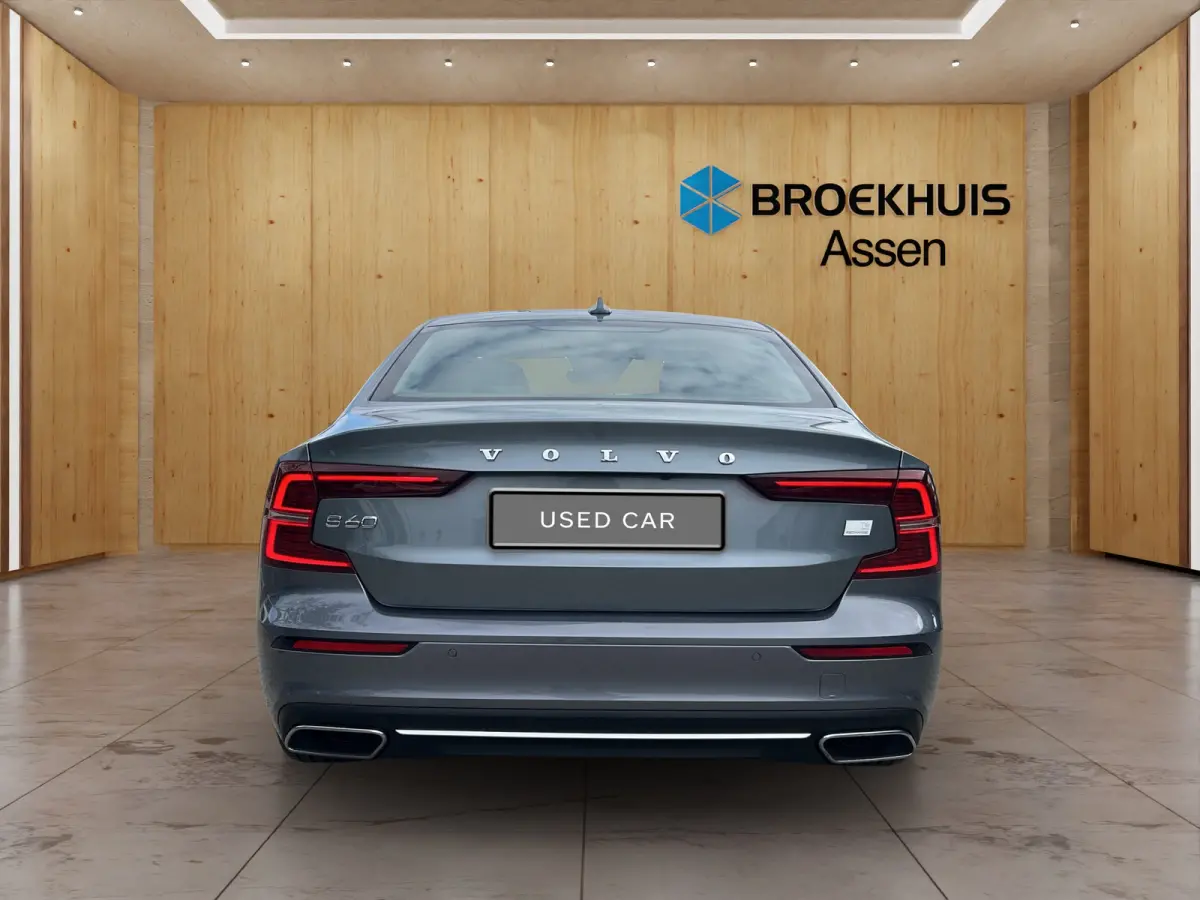 2.0 Recharge T6 AWD Inscription | BLIS | Camera | Stoel + Stuur verwarming | Elektrische stoelen | Adapt. Cruise