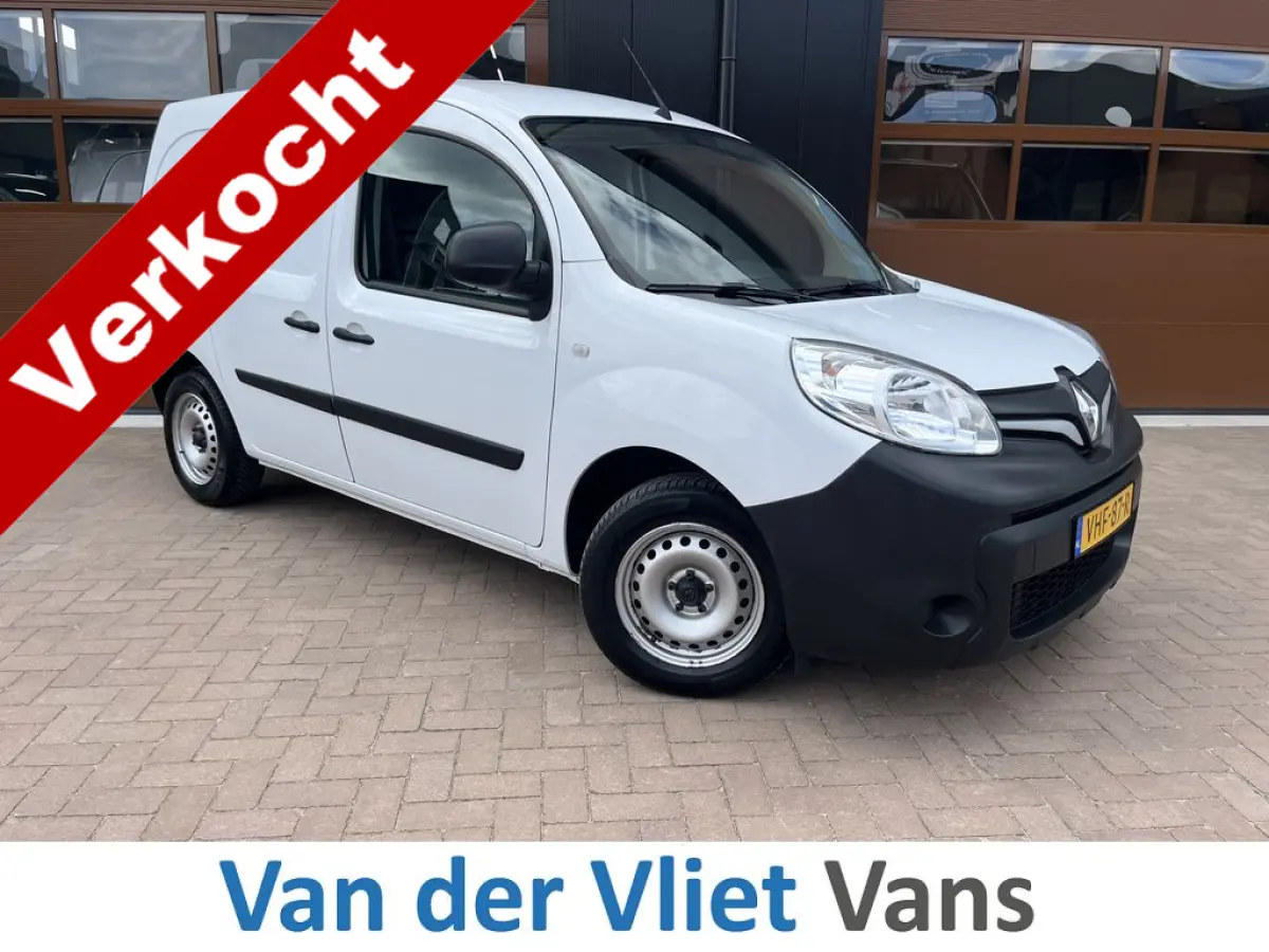 1.5 Blue dCi E6 R-link Lease €134 p/m Airco, Navi, PDC, Trekhaak, 2x schuifdeur onderhoudshistorie aanwezig