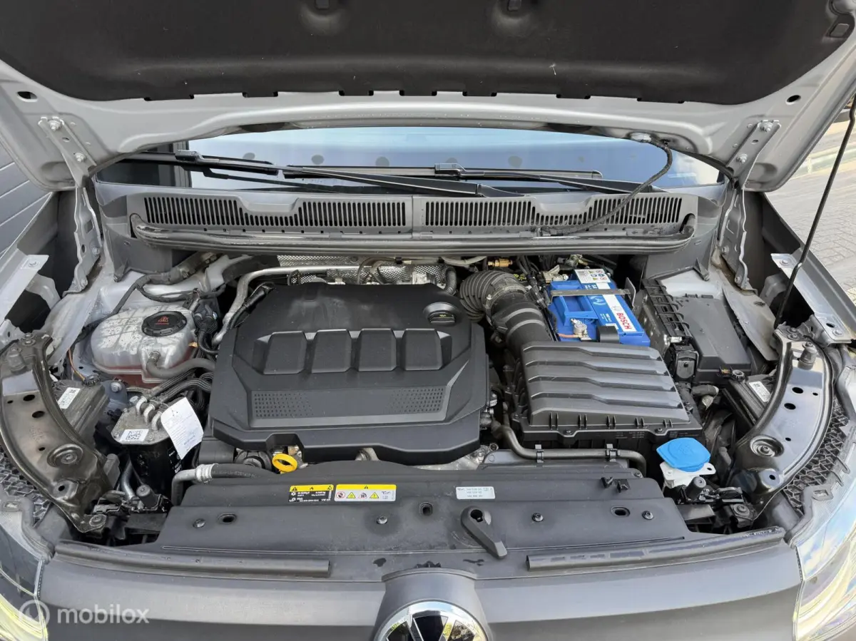 2.0 TDI DSG 122 PK Airco Navi Camera LED