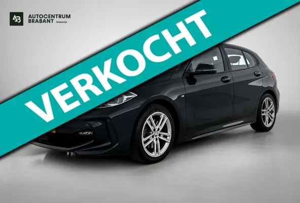 118i High Executive M-Sport (Dealer onderhoud, Navi Pro, PDC V+A, StoelV, Digitale dash, Etc)