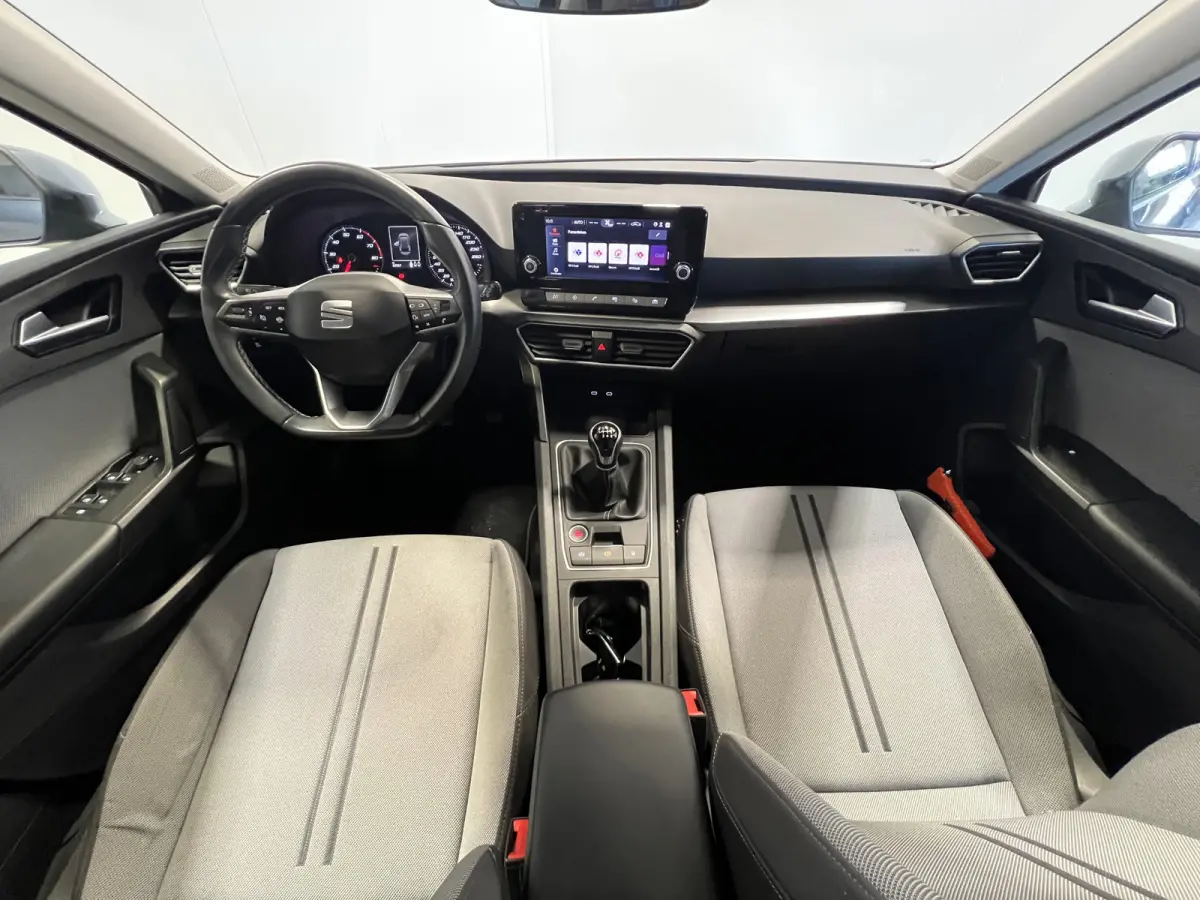 1.0 TSI Style | Apple Carplay/ Android Auto | LED Koplampen | LMV 17'' | Cruise Control | Rijstrooksensor met correctie | NL auto |