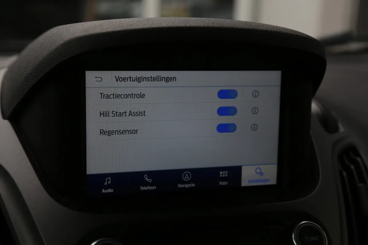 1.5 TDCI Limited Duratorq S&S*NL-Auto*Perfect Onderh.*Apple Carplay/Cruise-Control/Stoelverw./Navi/DAB/Parkeersens./15 inch LM*