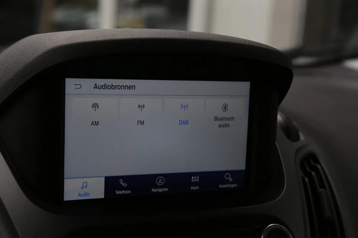 1.5 TDCI Limited Duratorq S&S*NL-Auto*Perfect Onderh.*Apple Carplay/Cruise-Control/Stoelverw./Navi/DAB/Parkeersens./15 inch LM*