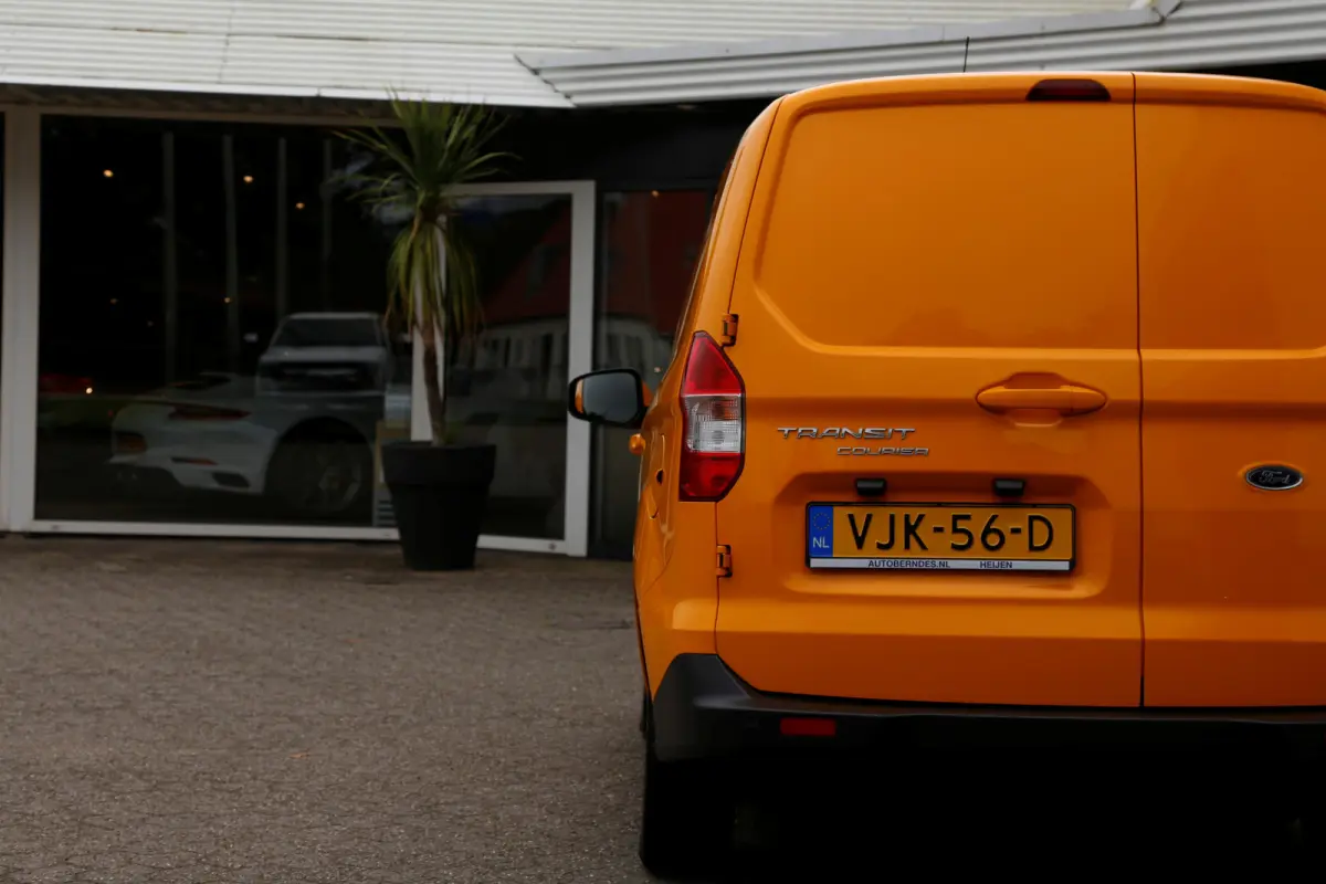 1.5 TDCI Limited Duratorq S&S*NL-Auto*Perfect Onderh.*Apple Carplay/Cruise-Control/Stoelverw./Navi/DAB/Parkeersens./15 inch LM*