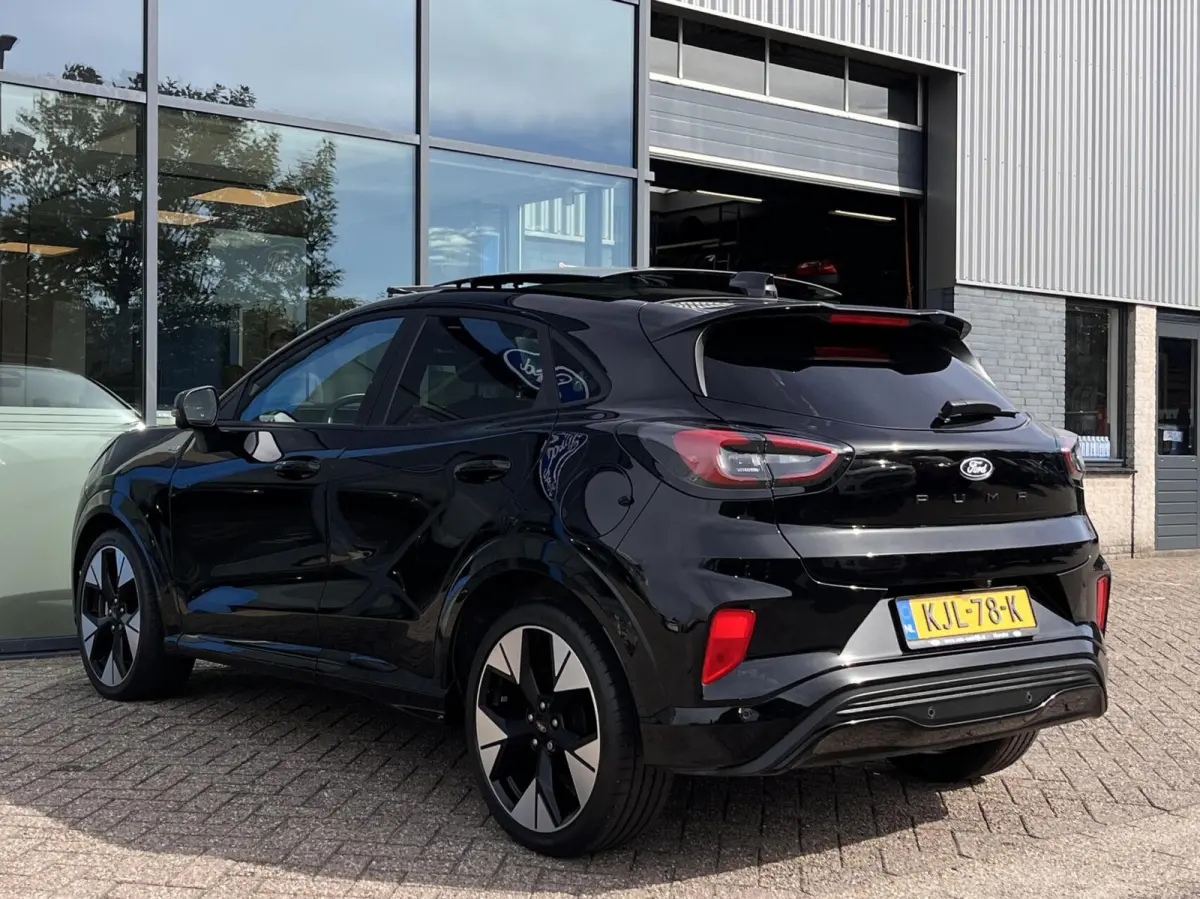 1.0 EcoBoost ST-Line X 155PK Automaat Afn. Trekhaak Panodak Winterpack Adaptieve Cruise 19" Velgen Camera B&O Keyless Matrix-LED Climate Privacy Glass *Full-Options*