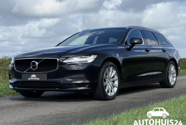 2.0 T4 Momentum TREKHAAK|KEYLESS|PILOT-ASSIST|LED|LEDER