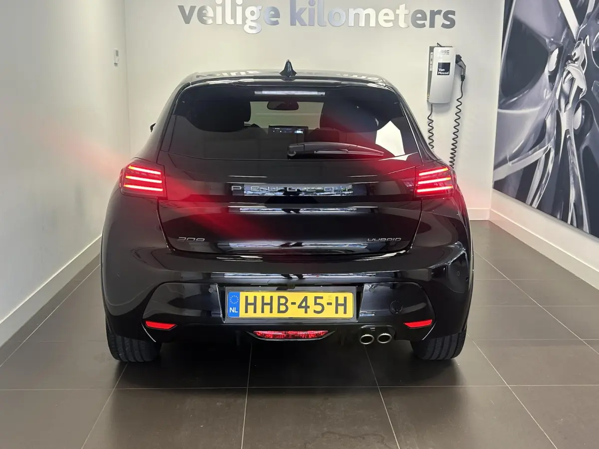 1.2 Hybrid 145 e-DCS6 GT | Automaat | Navigatie | Camera | 3D Cockpit | Apple Carplay/Android Auto