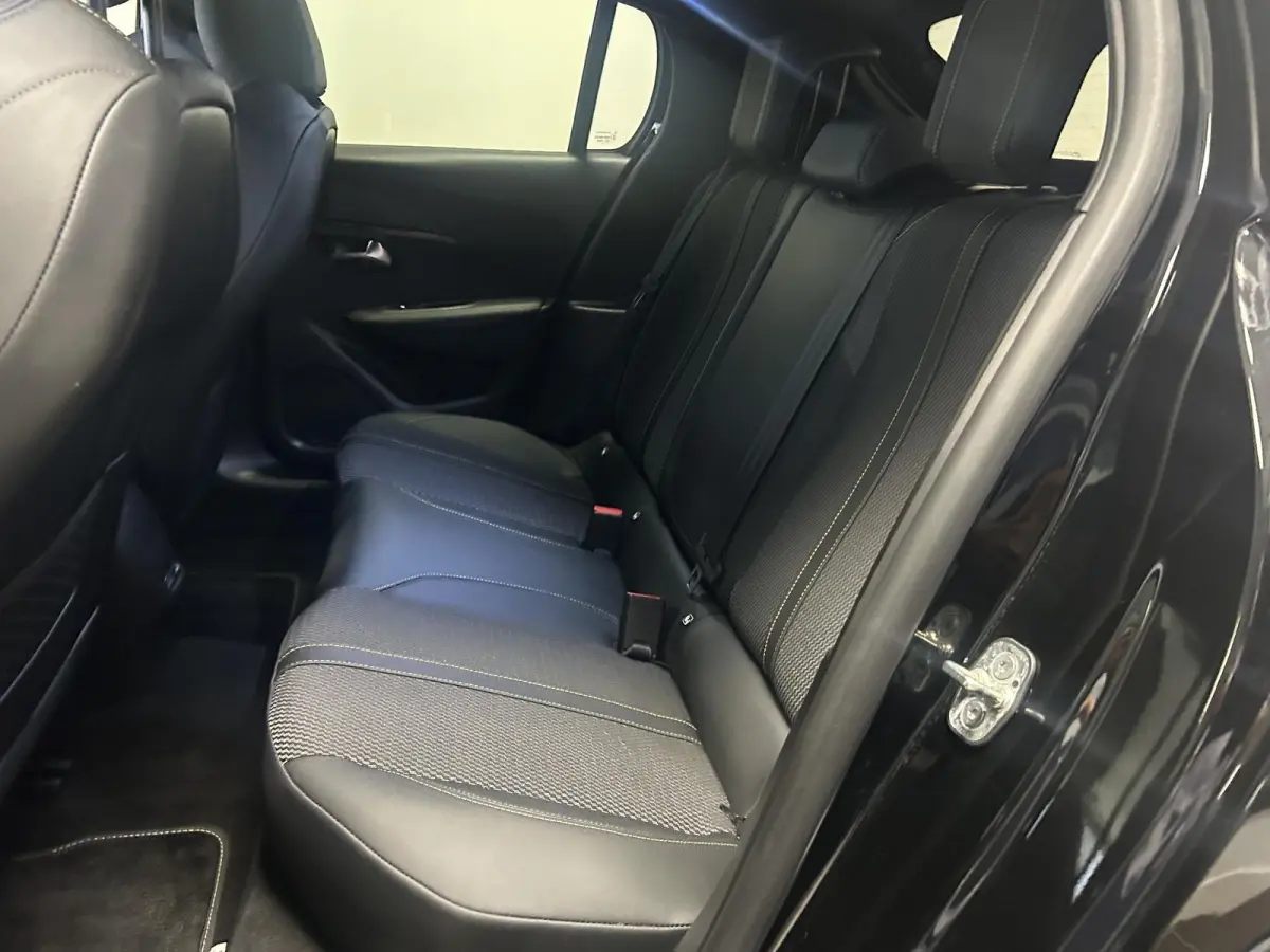 1.2 Hybrid 145 e-DCS6 GT | Automaat | Navigatie | Camera | 3D Cockpit | Apple Carplay/Android Auto