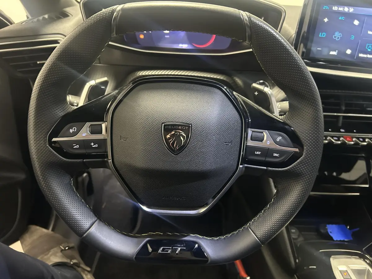 1.2 Hybrid 145 e-DCS6 GT | Automaat | Navigatie | Camera | 3D Cockpit | Apple Carplay/Android Auto