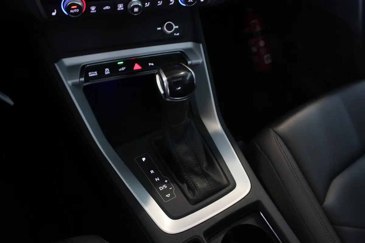 45 TFSI e S-Line Edition Black Optic | Pano | Carplay | Camera | Stoelverw. | Leder | DAB | 19" LMV | PDC V+A