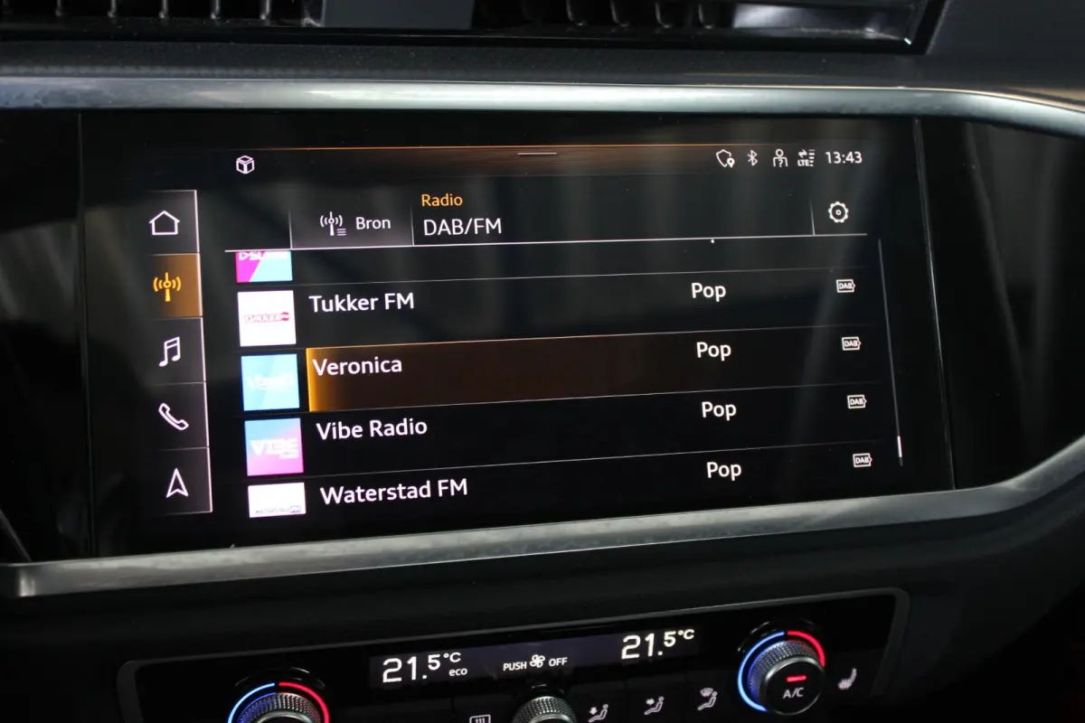 45 TFSI e S-Line Edition Black Optic | Pano | Carplay | Camera | Stoelverw. | Leder | DAB | 19" LMV | PDC V+A