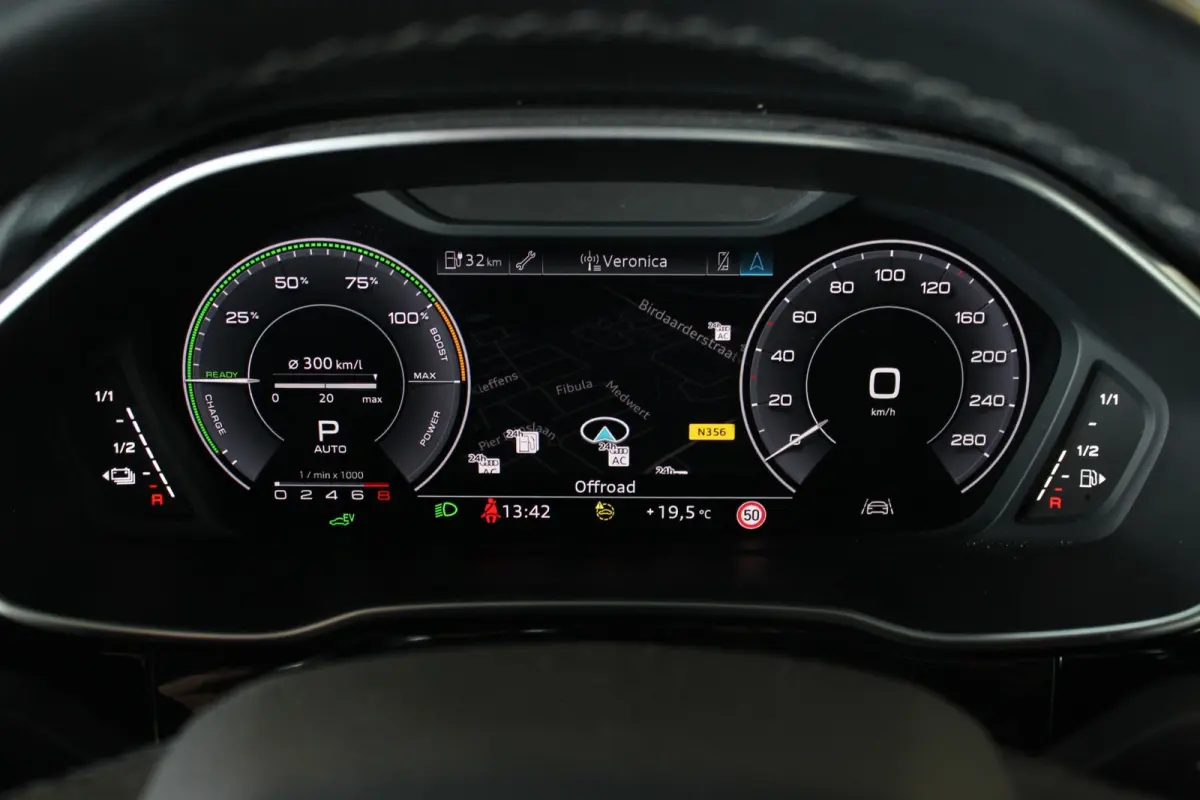 45 TFSI e S-Line Edition Black Optic | Pano | Carplay | Camera | Stoelverw. | Leder | DAB | 19" LMV | PDC V+A