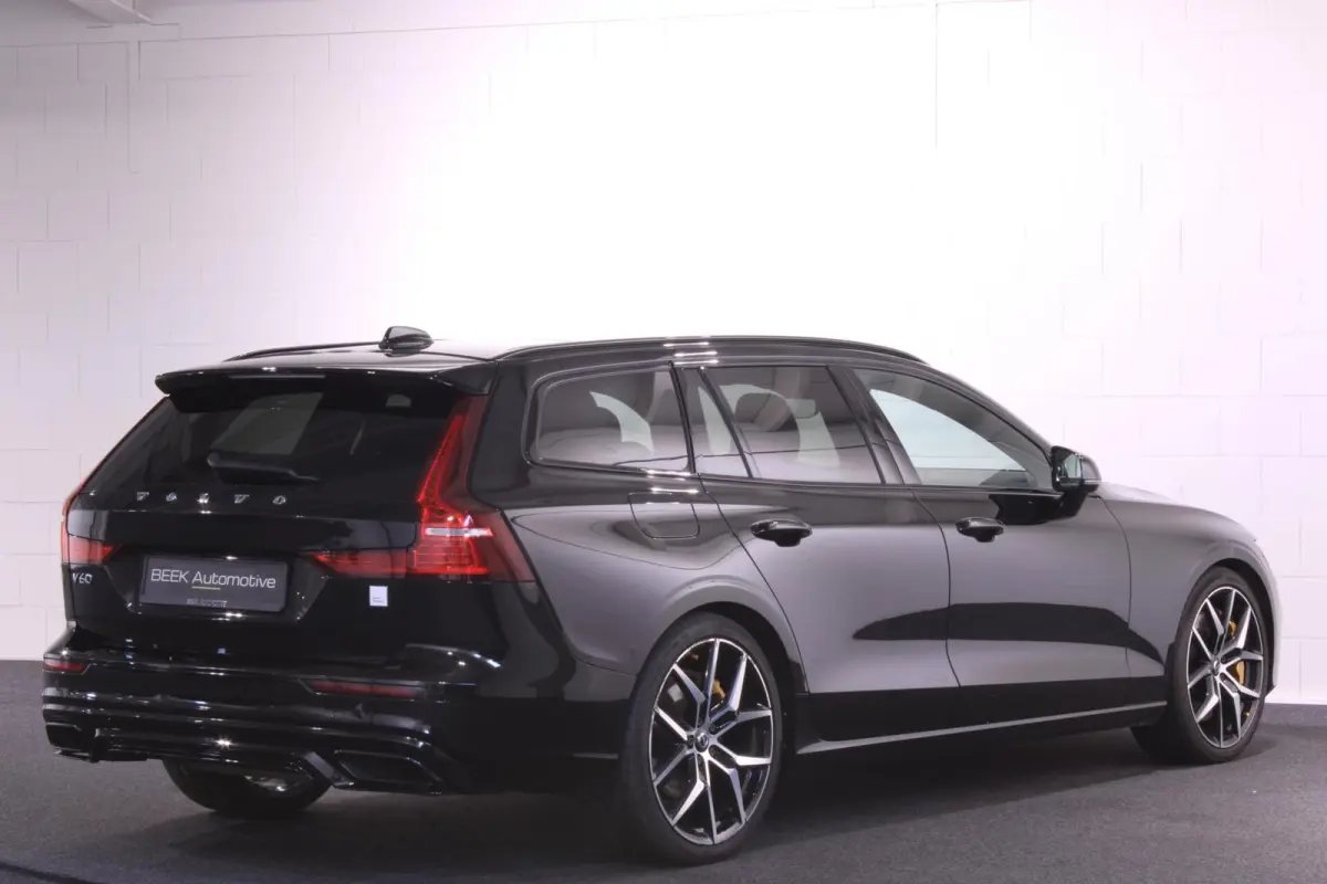 2.0 T8 AWD Polestar Engineered | PANO | HuD | H/K