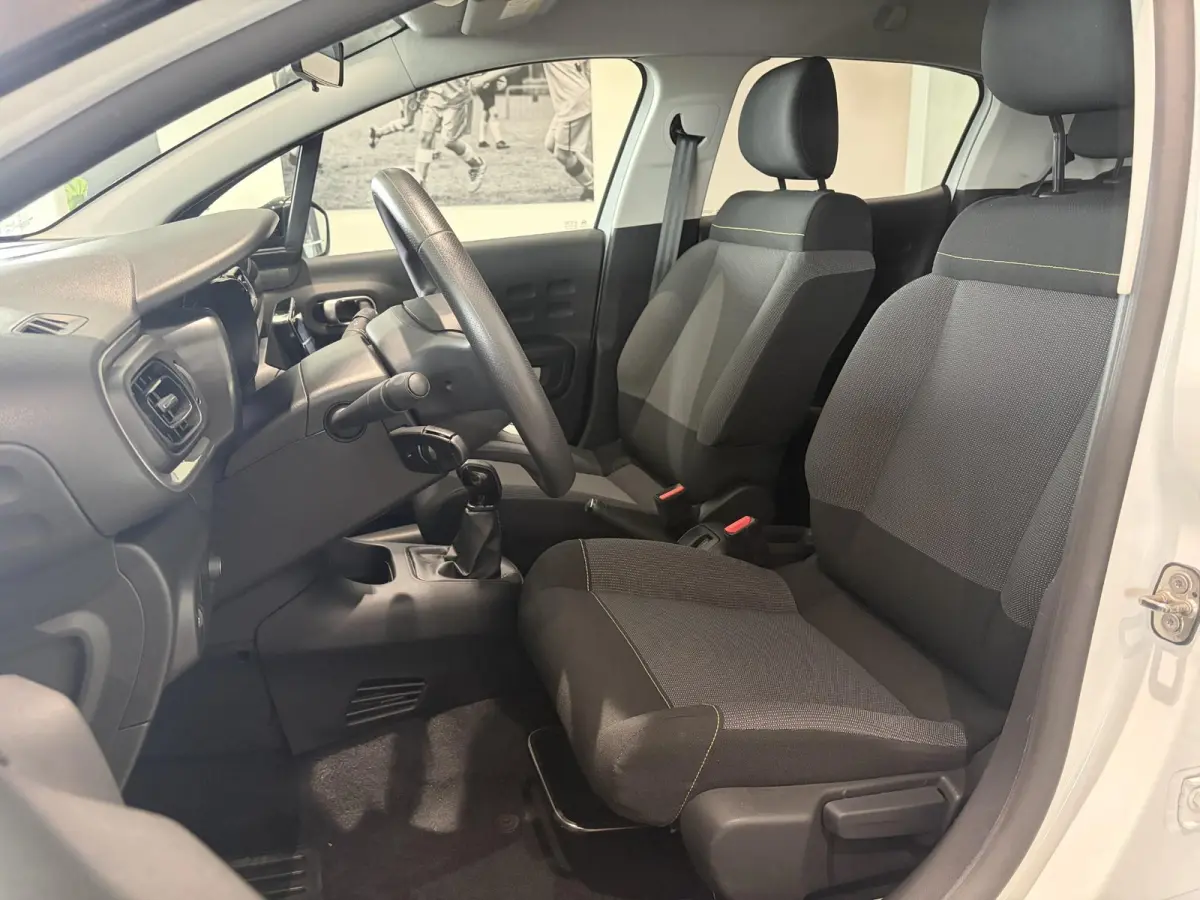 1.2 Feel Special ZUINIG RIJDEN! | AIRCO | APPLE CARPLAY/ANDROID AUTO | PARKEERSENSOREN