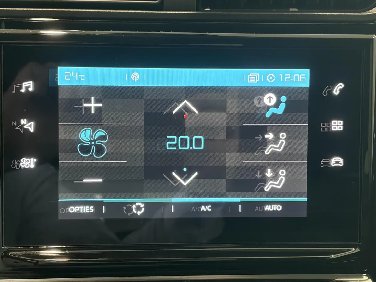 1.2 Feel Special ZUINIG RIJDEN! | AIRCO | APPLE CARPLAY/ANDROID AUTO | PARKEERSENSOREN