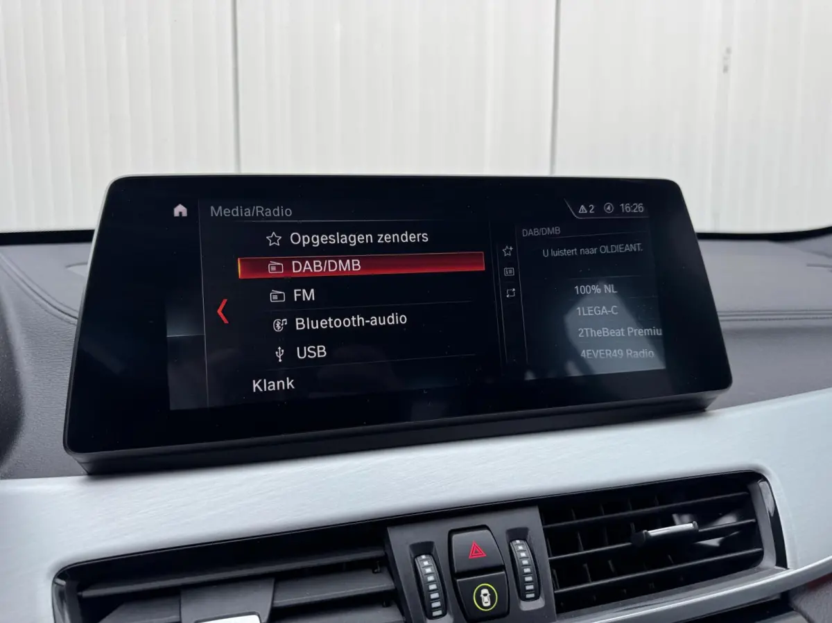 sDrive20i Business Edition Plus xLine|NL-Auto|LED
