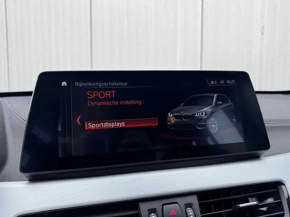 sDrive20i Business Edition Plus xLine|NL-Auto|LED