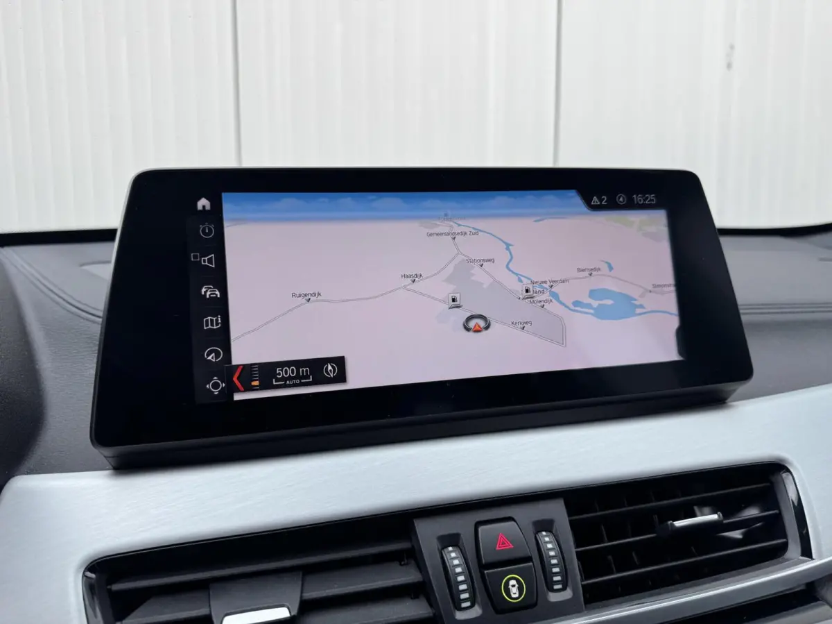 sDrive20i Business Edition Plus xLine|NL-Auto|LED
