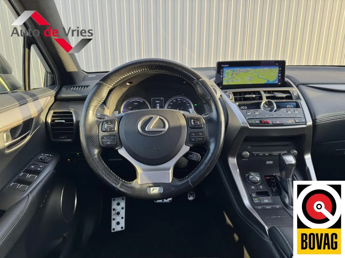 300h AWD F F SPORT Line|NL-Auto|Trekhaak